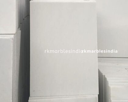 white base marble tiles